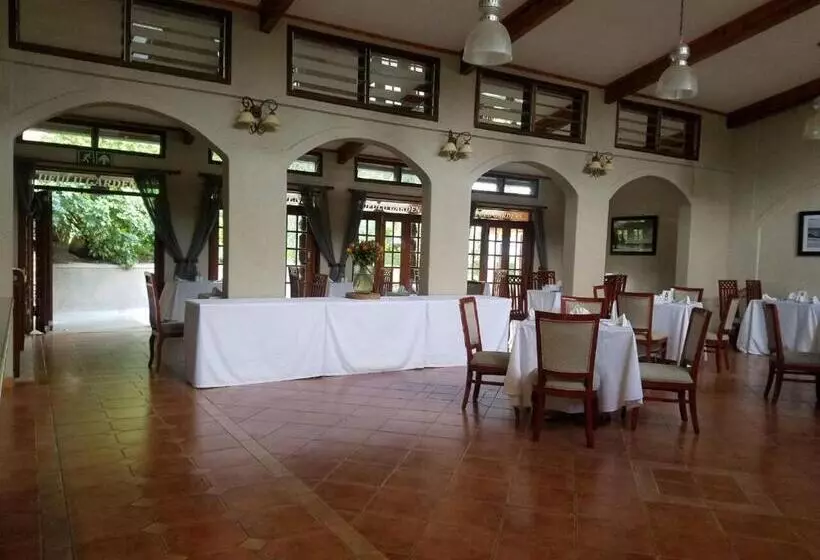 هتل Ufulu Gardens