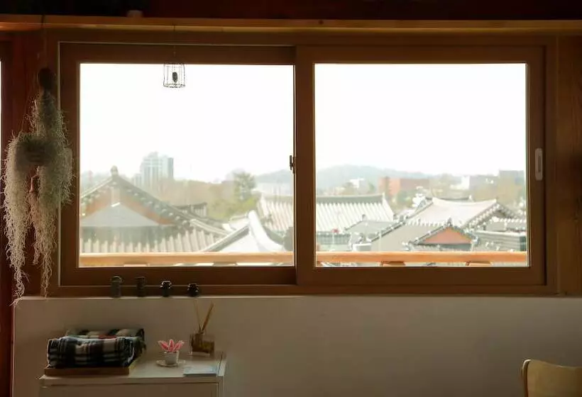 Majatalo Laon Hanok Gguljam