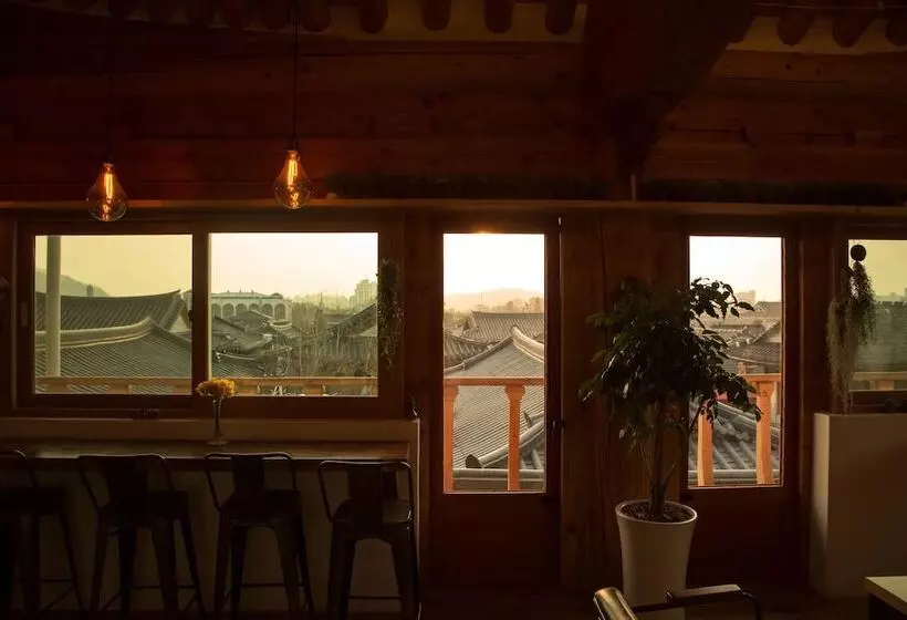 Majatalo Laon Hanok Gguljam