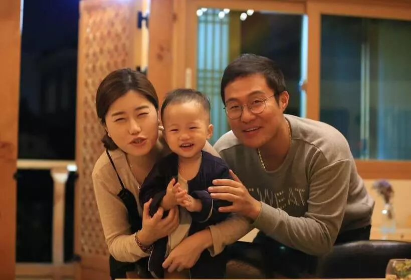 Majatalo Laon Hanok Gguljam
