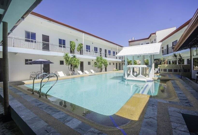 פנסיון Richdel Hotel Resort