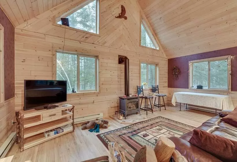 Barnum Cabin On 30 Acres W/ Soo Line Trail Access!