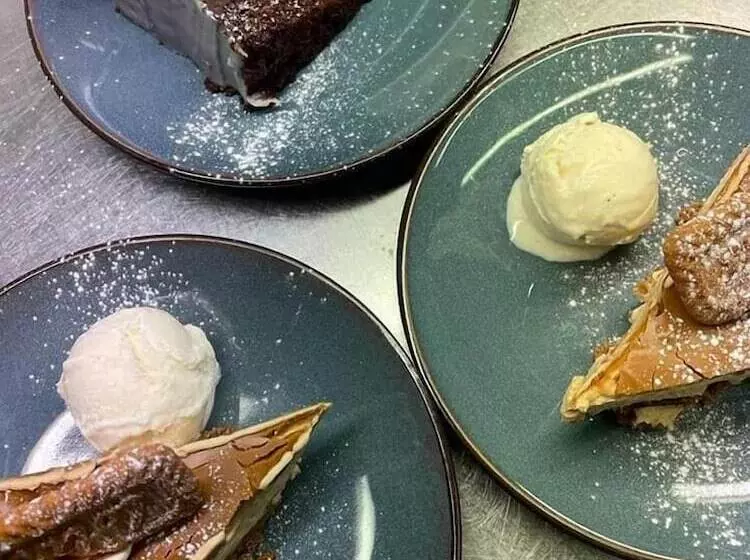 ベッドアンドブレックファースト The Stag Hunt Inn