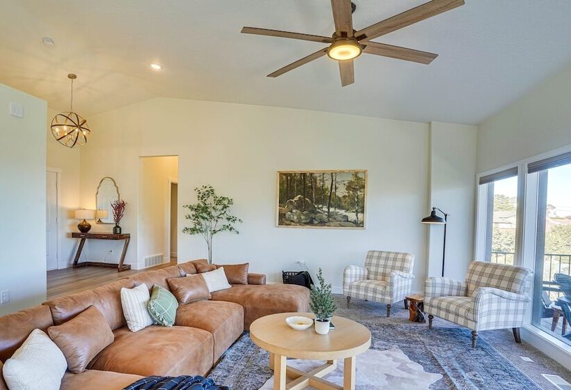 Cedar City Home W/ Mountain Views & Game Room!