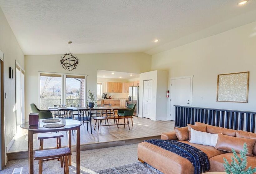 Cedar City Home W/ Mountain Views & Game Room!