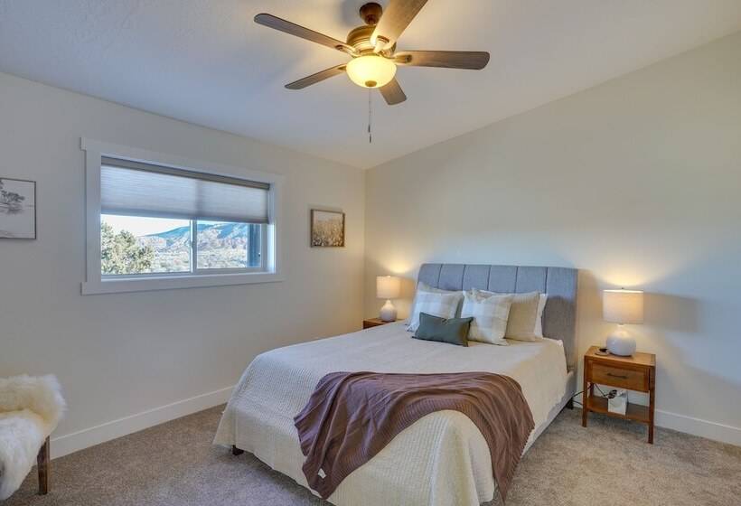 Cedar City Home W/ Mountain Views & Game Room!