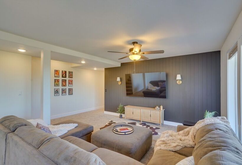 Cedar City Home W/ Mountain Views & Game Room!