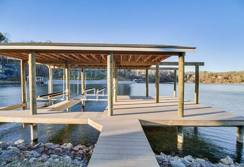 Goodview Lake House W/ Boat Dock, Kayaks & Views!