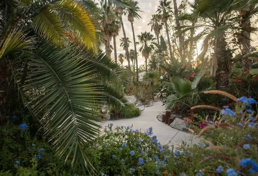 Hotelli Murrieta Hot Springs Resort