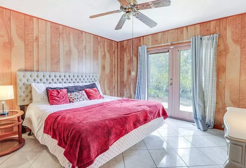 Lake Placid Home W/ Screened Porch: Near Lake Clay