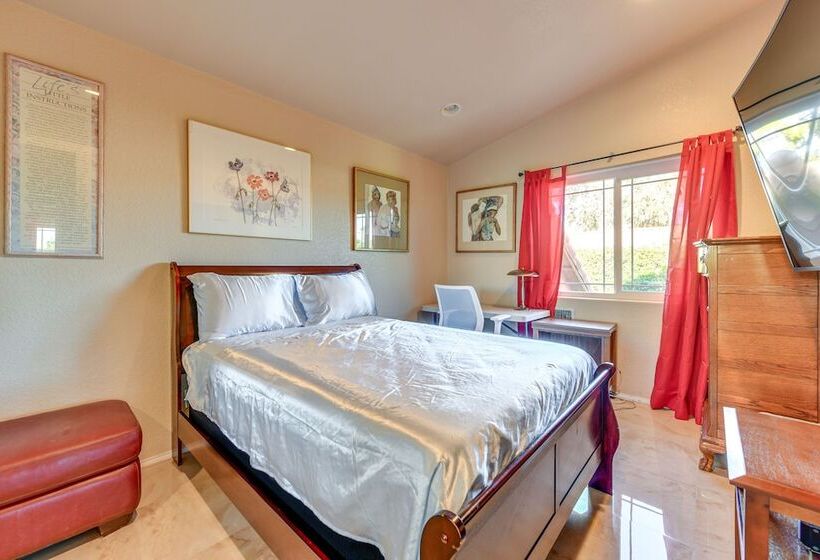 Cathedral City Gem W/ Shared Pool & Fireplace