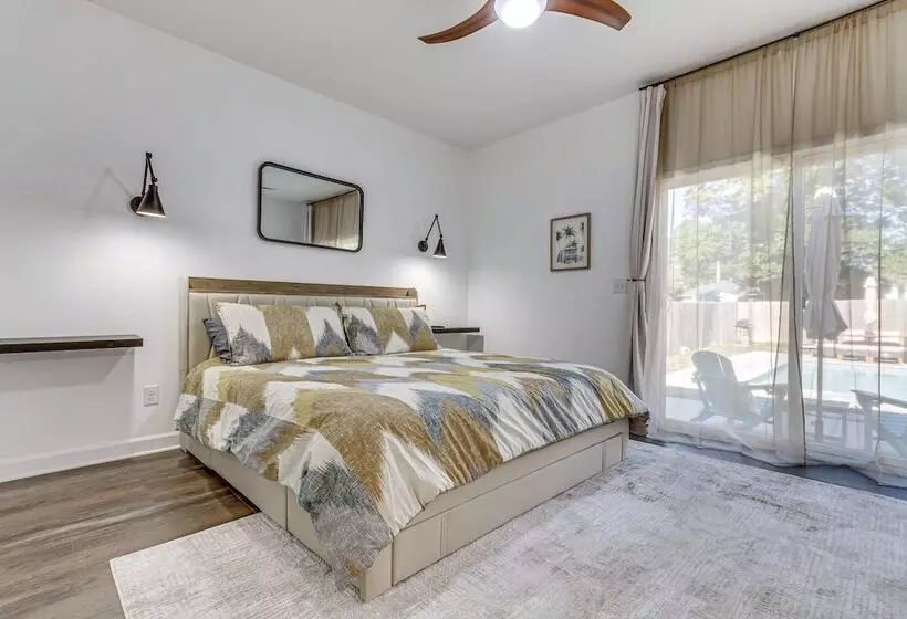 Modern Pensacola Vacation Home W/ Private Pool!