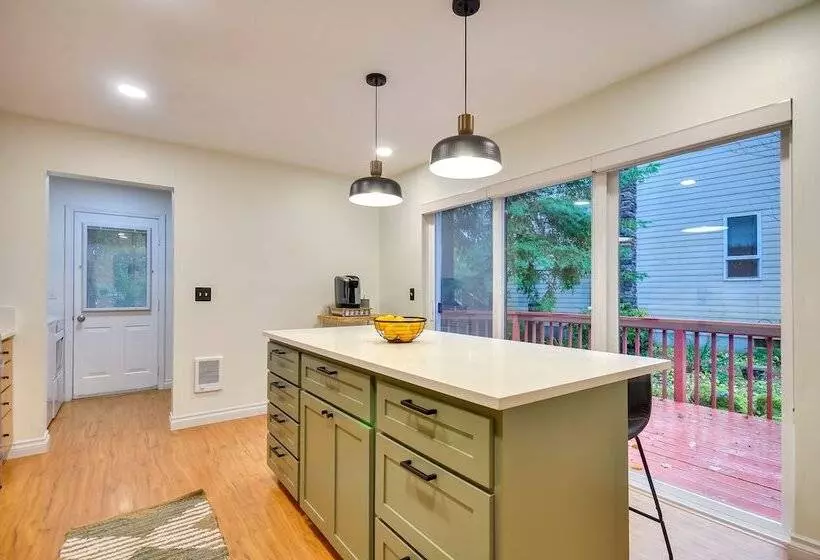 Mt Hood  Timberhaus  W/ Family Friendly Amenities!