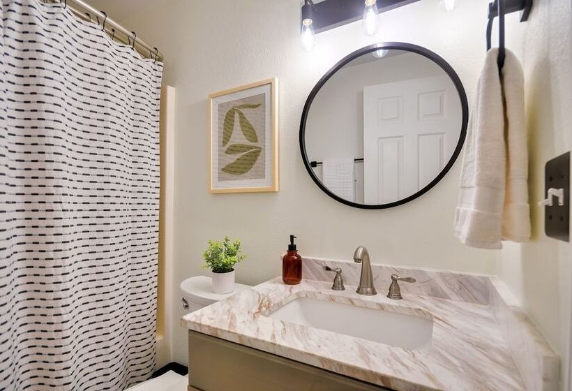 Mt Hood Timberhaus W/ Family Friendly Amenities!