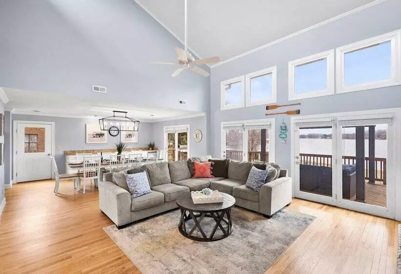 Ponderosa Pointe By Avantstay Boathouse + Views