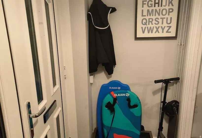 Residenssi Private Entire House   3 Bedrooms, Garden, Parking