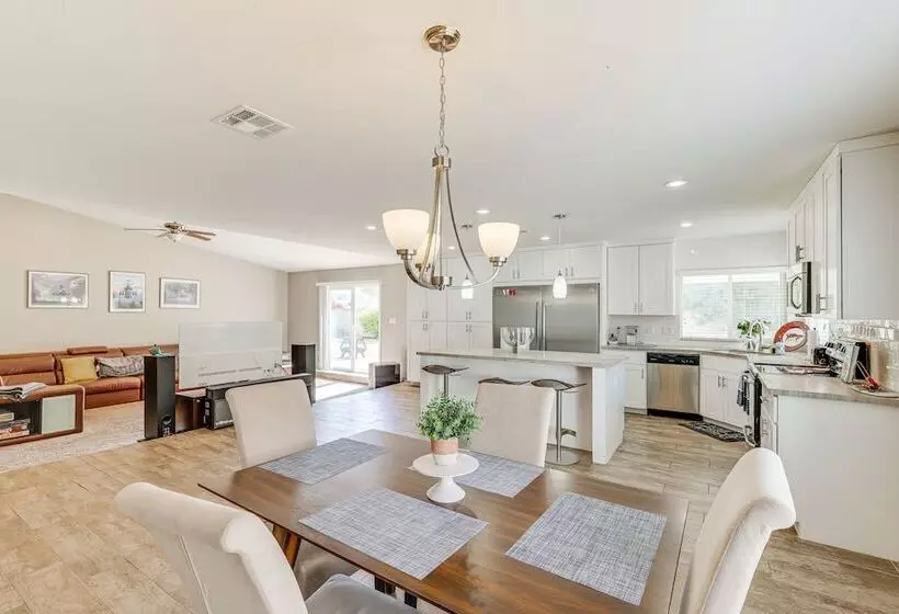 Scottsdale Home W/ Patio, Near Arizona Boardwalk!