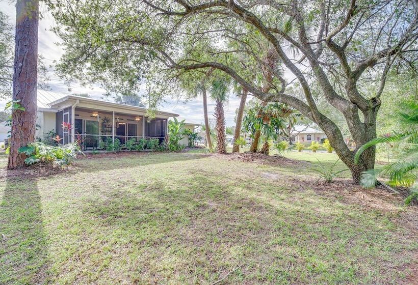 Sebastian Home W/ Screened Lanai: 8 Mi To Beach!