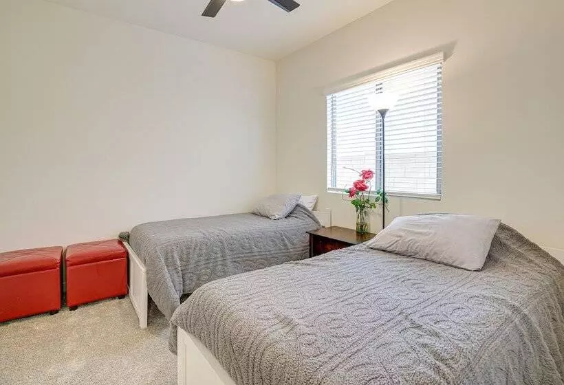 Spacious Maricopa Vacation Home ~ 4 Mi To Downtown