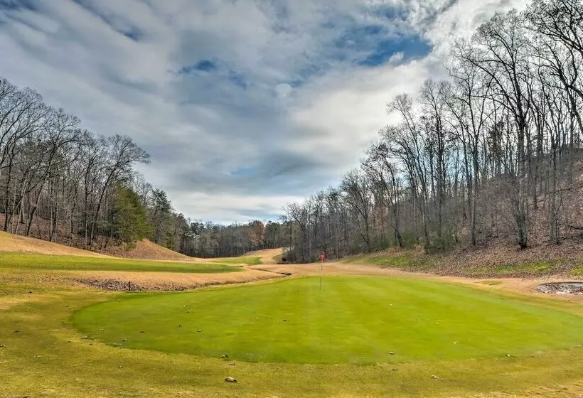 Big Canoe Cabin W/ Mountain View, Hiking & Lake!