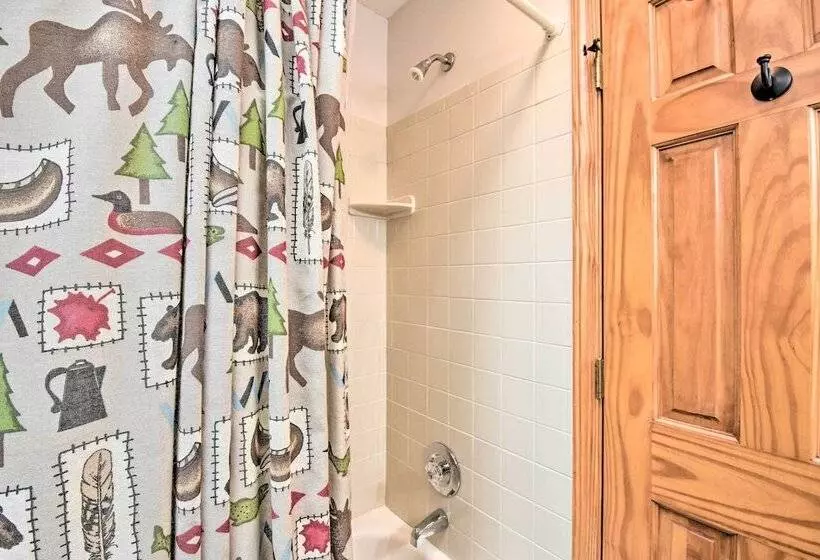 Big Canoe Cabin W/ Mountain View, Hiking & Lake!