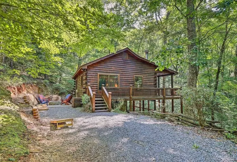 Bigfoot S Hideout  In Blue Ridge W/ Hot Tub!