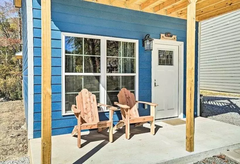 Brand New Trenton Cabin: Panoramic Lake Views