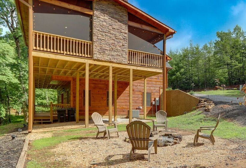 Cabin Near Blue Ridge W/ Fire Pit & Large Deck