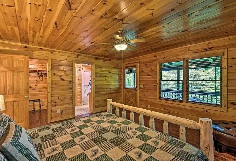 Cozy  Sunset View  Cabin W/ Hot Tub & Game Room!