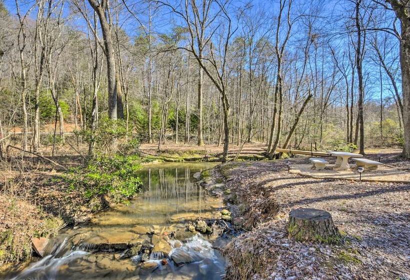 Creekside Cabin In The Blue Ridge Mountains!