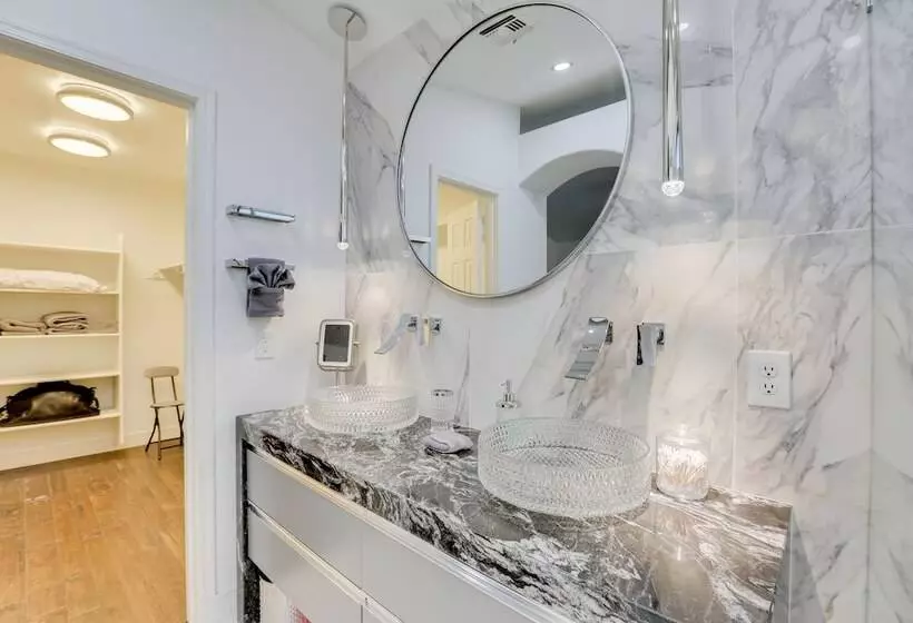 Glendale Home W/ Fire Pit Near State Farm Stadium!