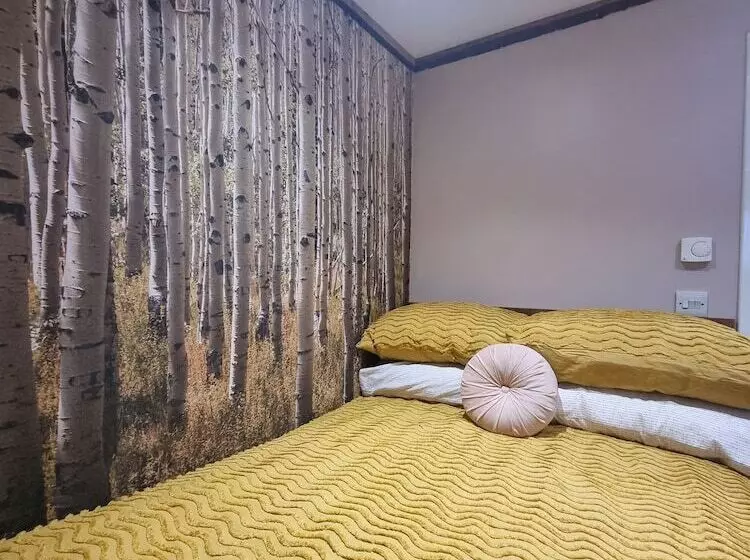 Hotelli Forestview Cabin No 1   Cosy Cabin Stay