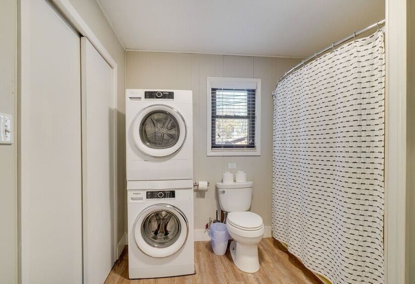 Lakefront Louisville Home Dock, Fire Pit & Grill