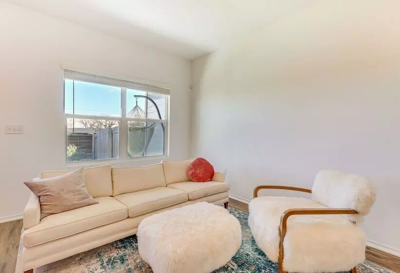 Quiet Home W/ Fenced Yard 12 Mi To Downtown Austin