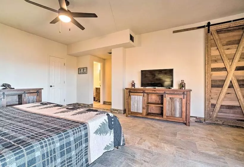 Luxury Living By Lake Chatuge W/ 10/10 Views!