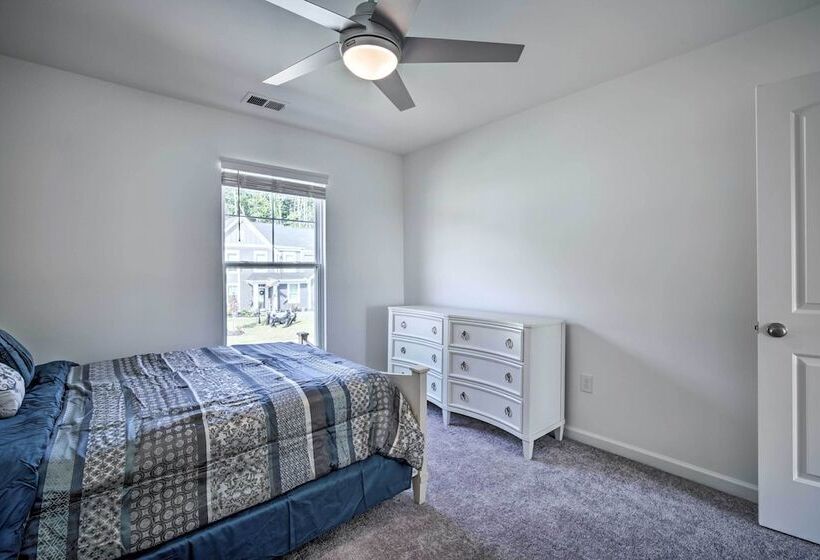 Modern Canton Home: 10 Mi To Lake Allatoona!