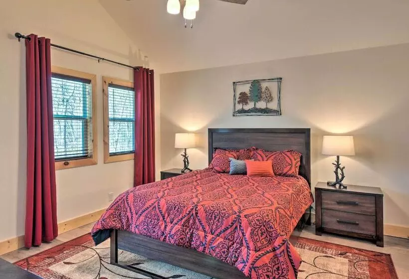 New Construction With Modern Design & Hot Tub!