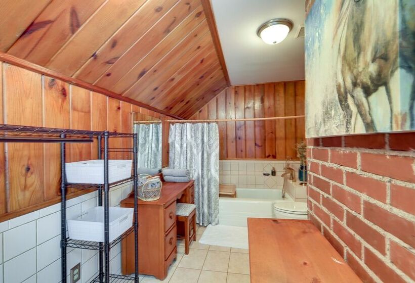 Quiet Ellaville Home W/ Patio + Outdoor Dining!