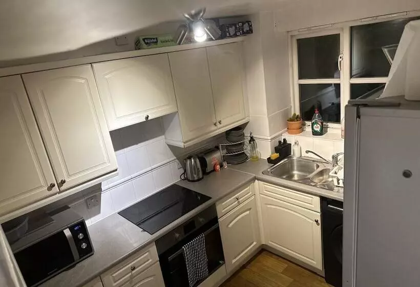 Residenssi London 02 Arena Cool Off Family Hub