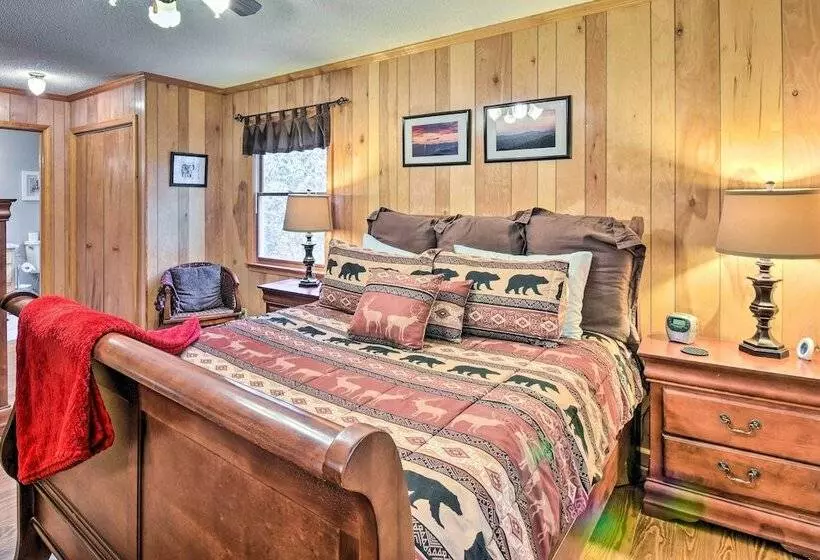 Secluded  Lavinder Laurel Leaf Cottage  Near Creek