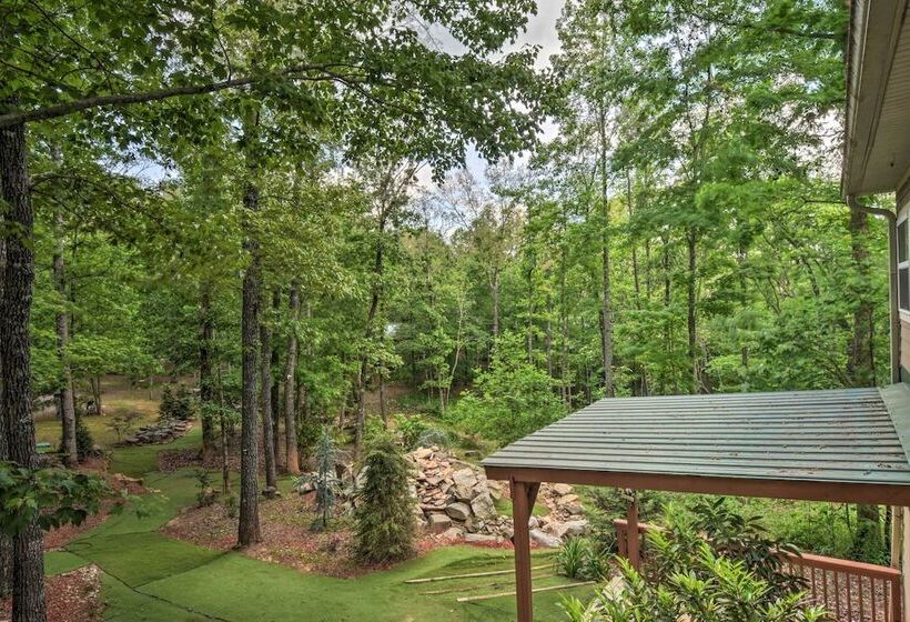 Pet Friendly Clarkesville Cabin Rental Near Helen!