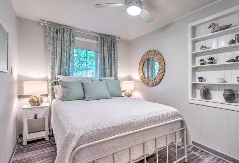 The River Cottage  Charming Retreat W/ Dock