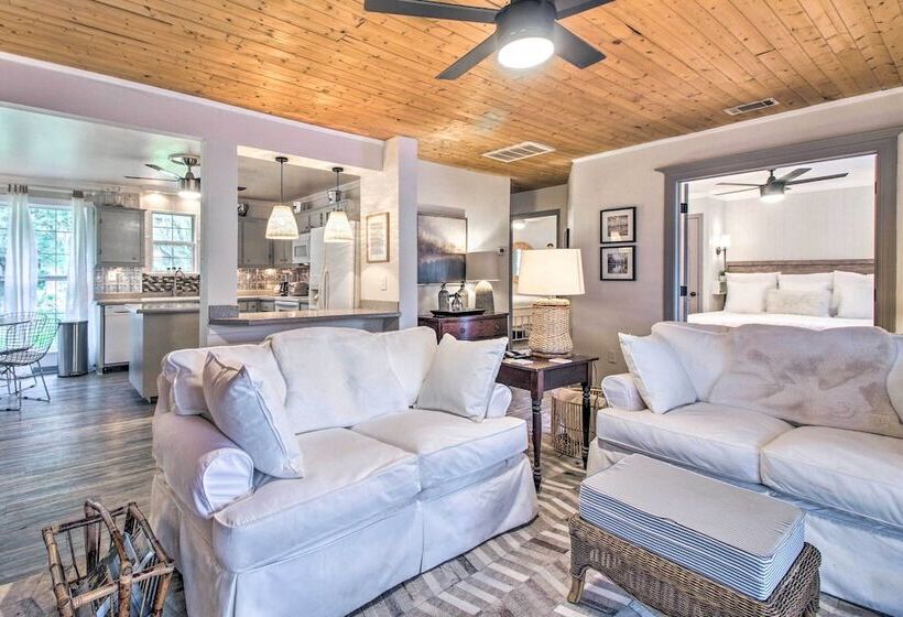 The River Cottage Charming Retreat W/ Dock