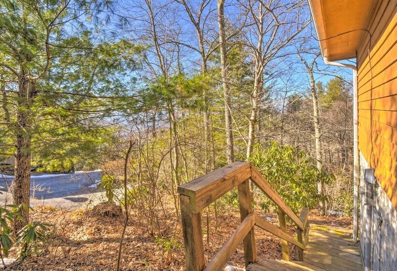 Woodsy Sky Valley Cottage, 8 Mi To Dillard!