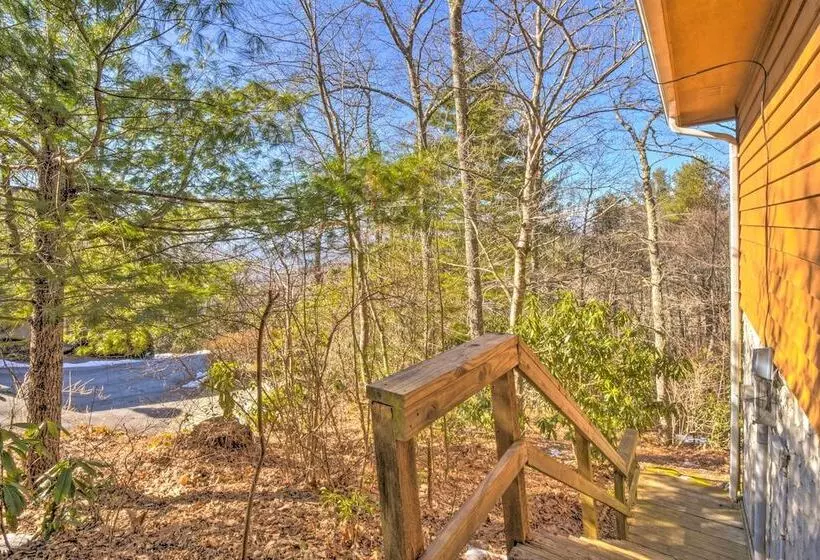 Woodsy Sky Valley Cottage, 8 Mi To Dillard!