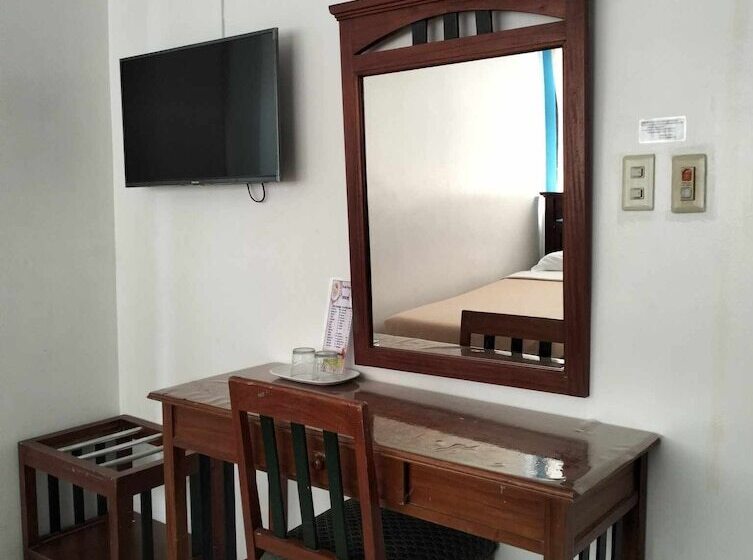 Hotel Bacolod King's