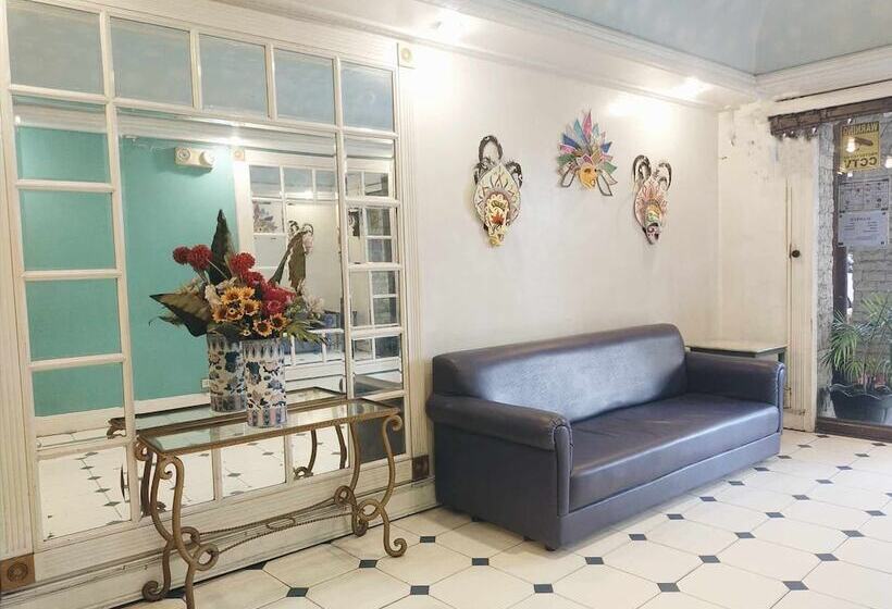 Hotel Bacolod King's