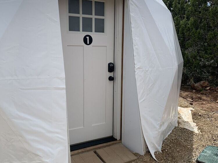 Отель Canyonlands Dome Resort