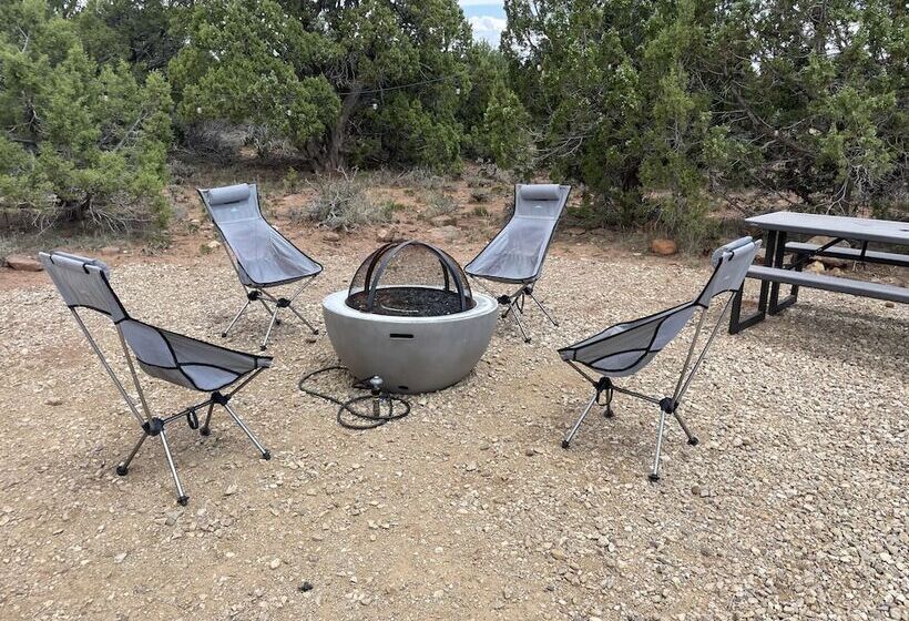 Отель Canyonlands Dome Resort