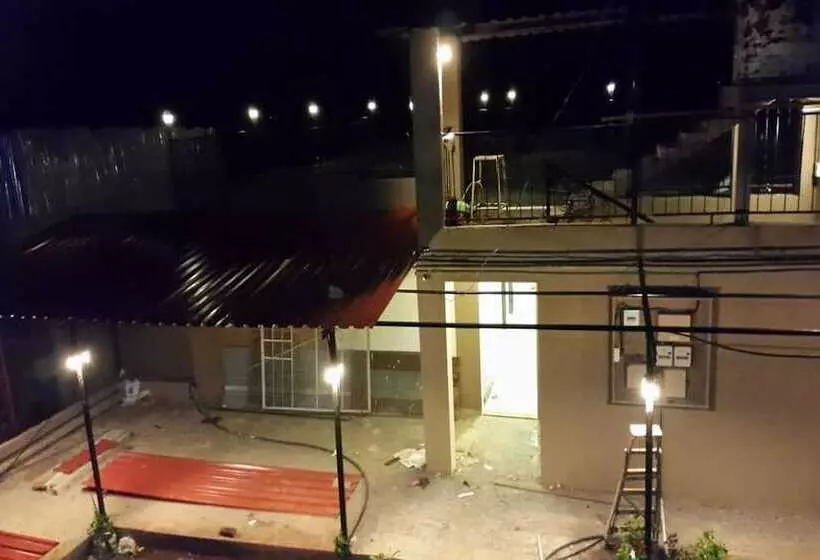 Hotelli Chinar Residency, Bondarwadi Road, Panchgani, Mahabaleshwar